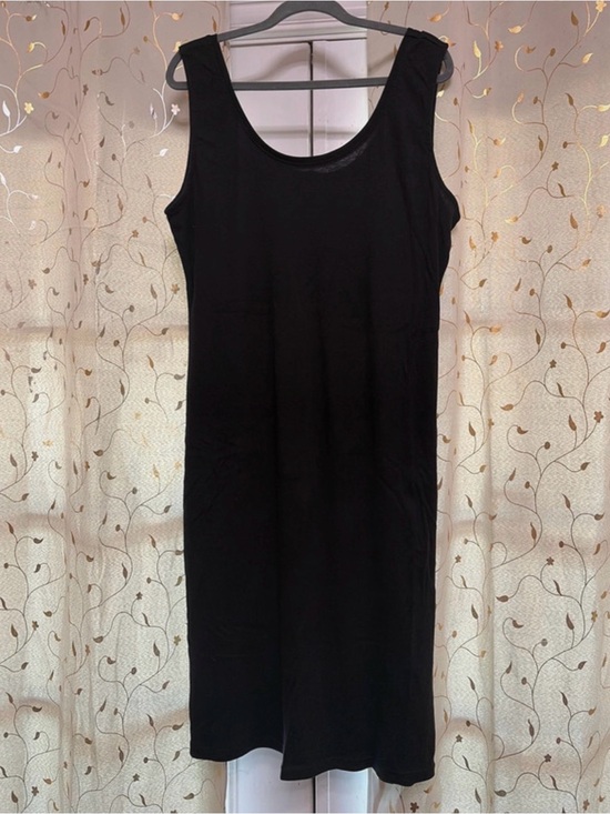 Ambiance Dresses & Skirts - Ambiance Black Sleeveless Midi Dress